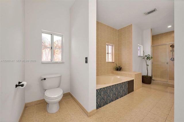 1350 NE 42nd Ave, Homestead, FL 33033