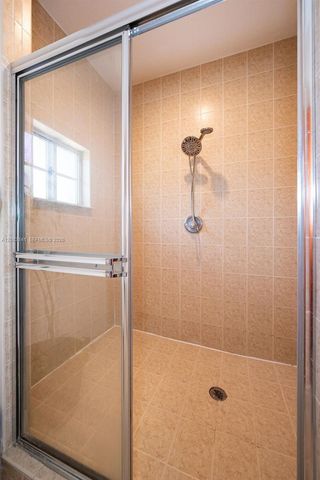 1350 NE 42nd Ave, Homestead, FL 33033