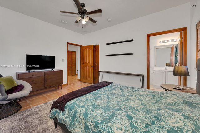 1350 NE 42nd Ave, Homestead, FL 33033