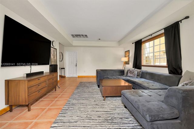 1350 NE 42nd Ave, Homestead, FL 33033