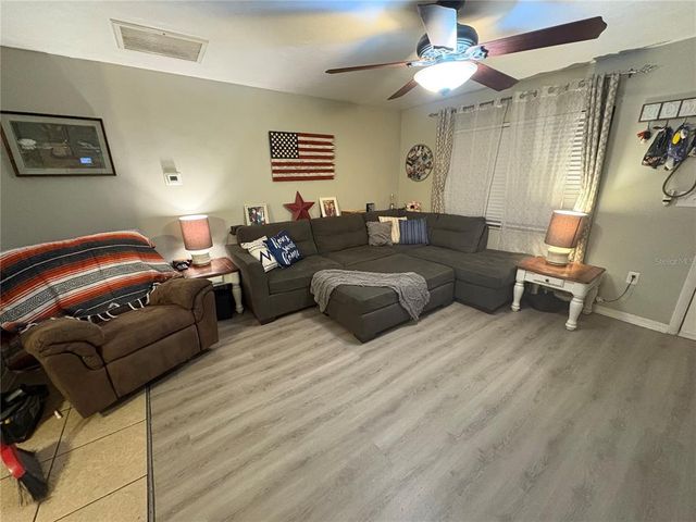18327 NW 237TH STREET, High Springs, FL 32643