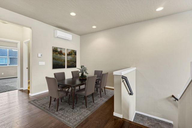 2121 W Bridge Ave, Spokane, WA 99201