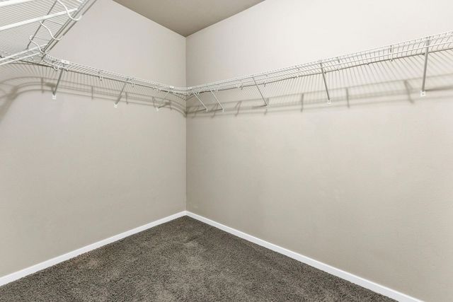 2121 W Bridge Ave, Spokane, WA 99201