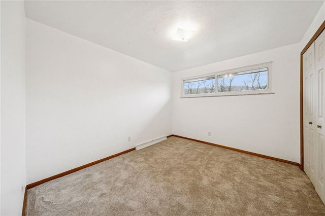 101 Stanton Dr, New Stanton, PA 15672