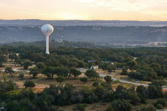 1648 Noble Trl, Canyon Lake, TX 78133