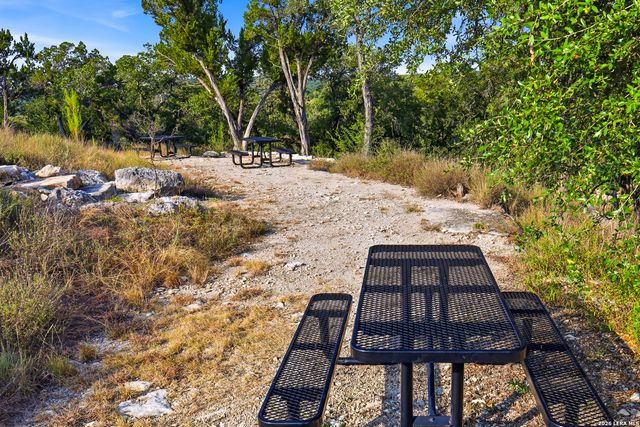1648 Noble Trl, Canyon Lake, TX 78133