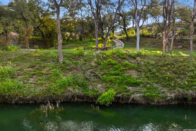 1648 Noble Trl, Canyon Lake, TX 78133