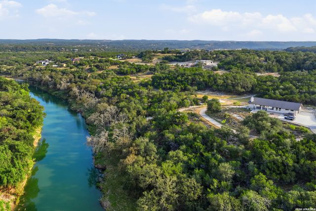 1648 Noble Trl, Canyon Lake, TX 78133
