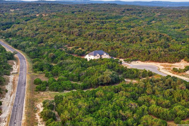 1648 Noble Trl, Canyon Lake, TX 78133