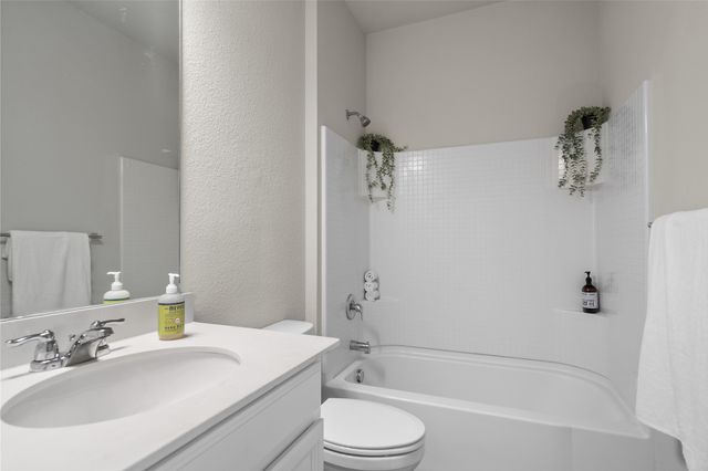 1918 Trace Drive, Aubrey, TX 76227