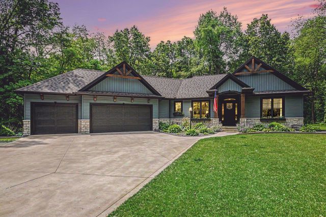 13912 Shavano Peak Drive, Middlebury, IN 46540