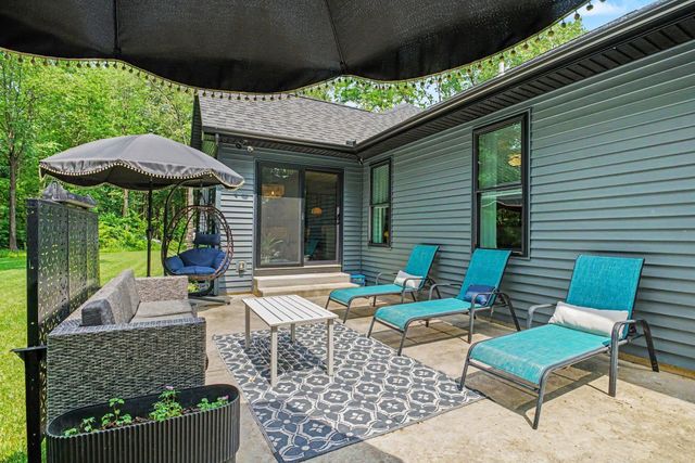 13912 Shavano Peak Drive, Middlebury, IN 46540