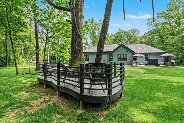 13912 Shavano Peak Drive, Middlebury, IN 46540