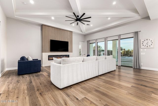 5348 W Encanto Verde Drive, Queen Creek, AZ 85142