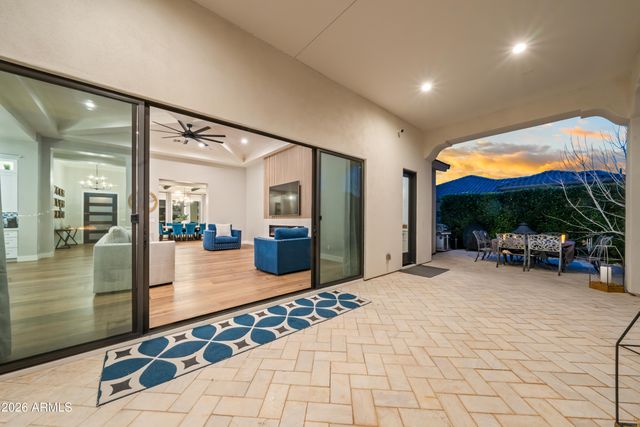 5348 W Encanto Verde Drive, Queen Creek, AZ 85142