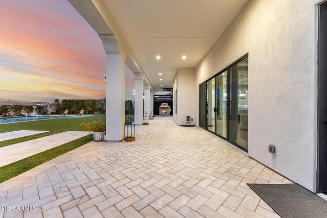 5348 W Encanto Verde Drive, Queen Creek, AZ 85142