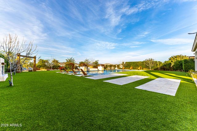 5348 W Encanto Verde Drive, Queen Creek, AZ 85142