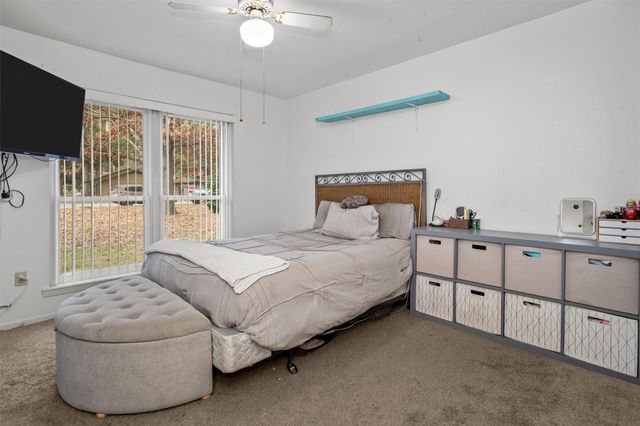 419 Trailwood Circle, Lufkin, TX 75904