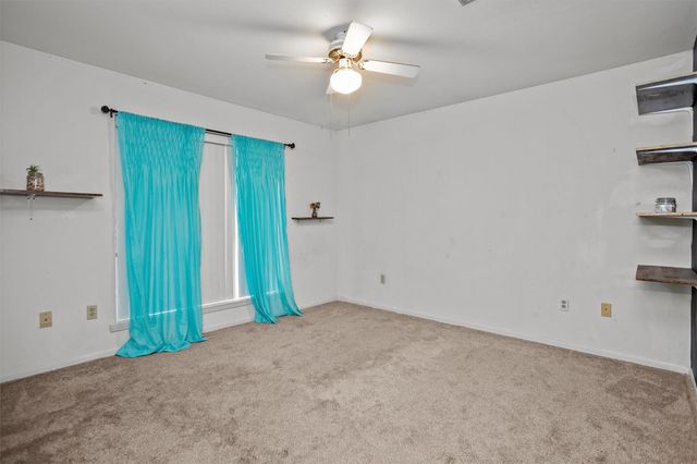 419 Trailwood Circle, Lufkin, TX 75904