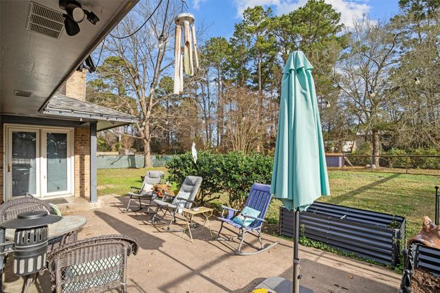 419 Trailwood Circle, Lufkin, TX 75904