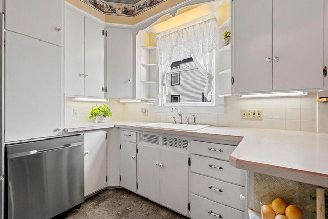 152 4TH STREET, Fond Du Lac, WI 54935