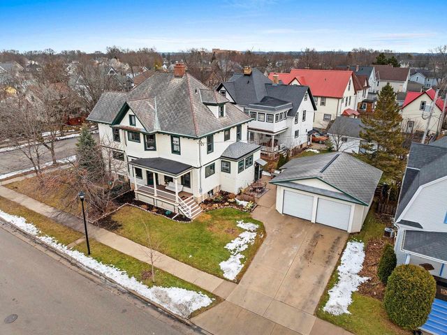 152 4TH STREET, Fond Du Lac, WI 54935