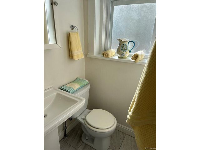 208 S Lincoln St, Denver, CO 80209