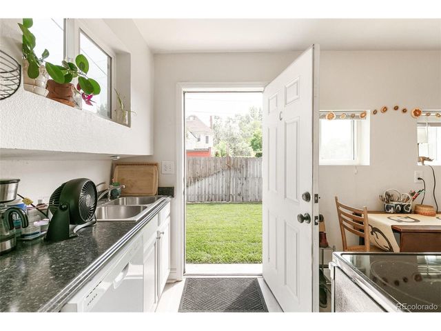 208 S Lincoln St, Denver, CO 80209