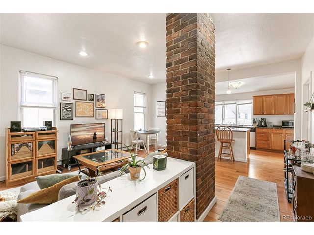 208 S Lincoln St, Denver, CO 80209