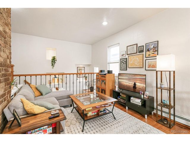 208 S Lincoln St, Denver, CO 80209