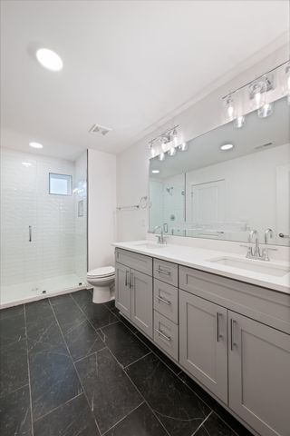 700 N DuPont Ave Apt 504, Madison, TN 37115