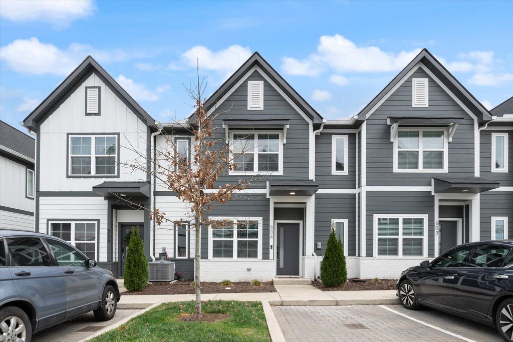 700 N DuPont Ave Apt 504, Madison, TN 37115