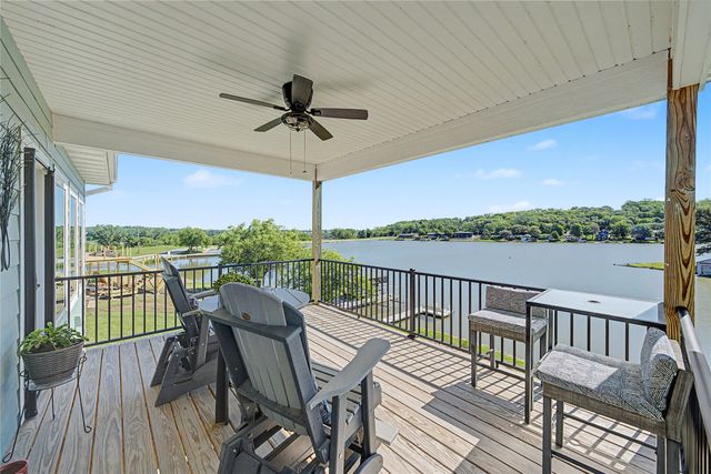 8109 Oak Ridge Drive, Dexter, IA 50070