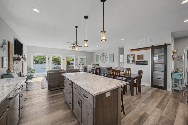 8109 Oak Ridge Drive, Dexter, IA 50070
