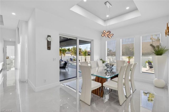 523 SW 23rd ST, Cape Coral, FL 33991