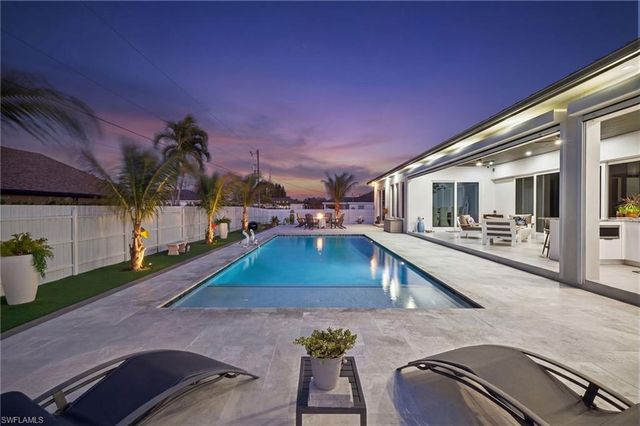 523 SW 23rd ST, Cape Coral, FL 33991