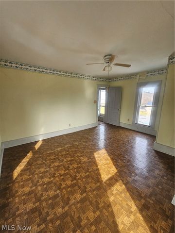 217 S High Street, Freeport, OH 43973