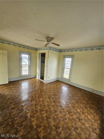 217 S High Street, Freeport, OH 43973