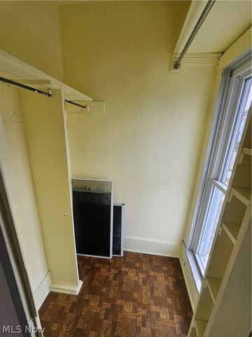 217 S High Street, Freeport, OH 43973