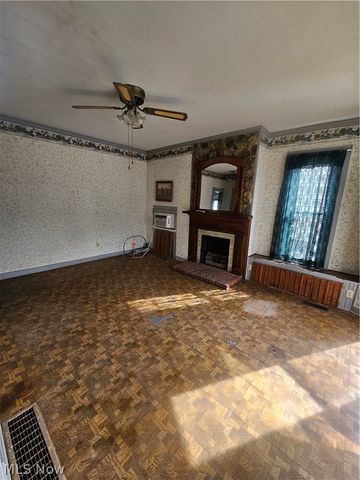 217 S High Street, Freeport, OH 43973