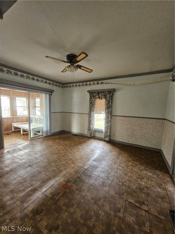 217 S High Street, Freeport, OH 43973