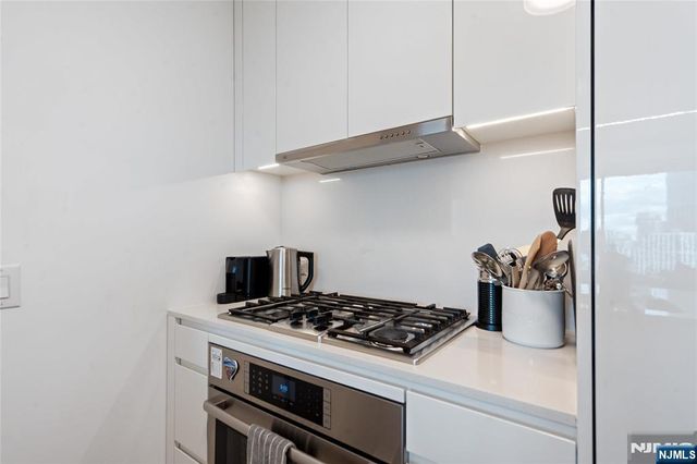 99 Hudson Street 2607, Jersey City, NJ 07302