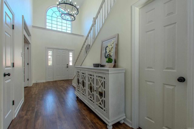 2015 Sawgrass Dr, Little Rock, AR 72212