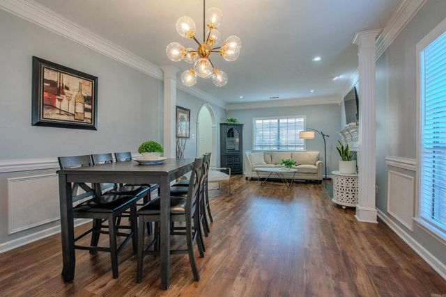 2015 Sawgrass Dr, Little Rock, AR 72212