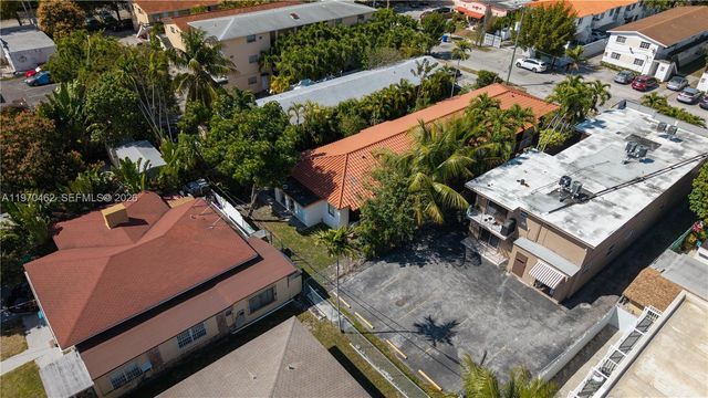 1330 NW 5th St 5, Miami, FL 33125