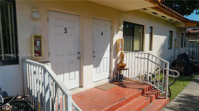 1330 NW 5th St 5, Miami, FL 33125