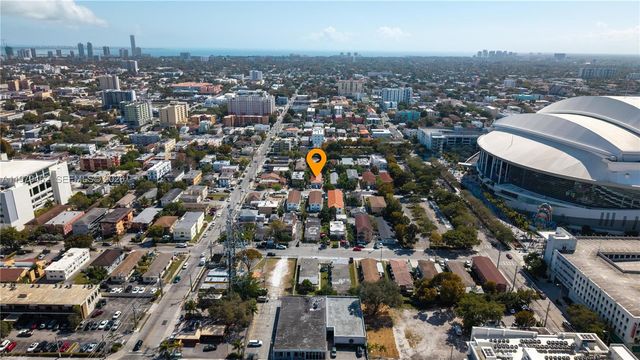 1330 NW 5th St 5, Miami, FL 33125