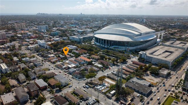 1330 NW 5th St 5, Miami, FL 33125