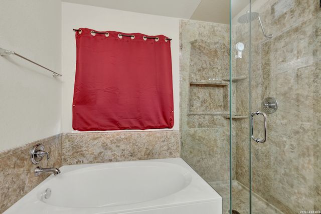2150 BRINKLEY DR, New Braunfels, TX 78130