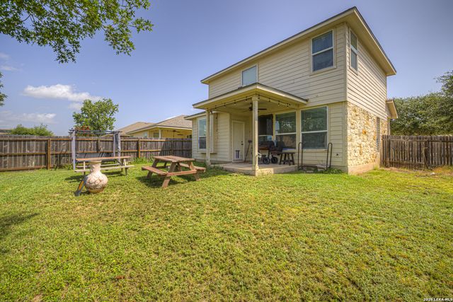 2150 BRINKLEY DR, New Braunfels, TX 78130